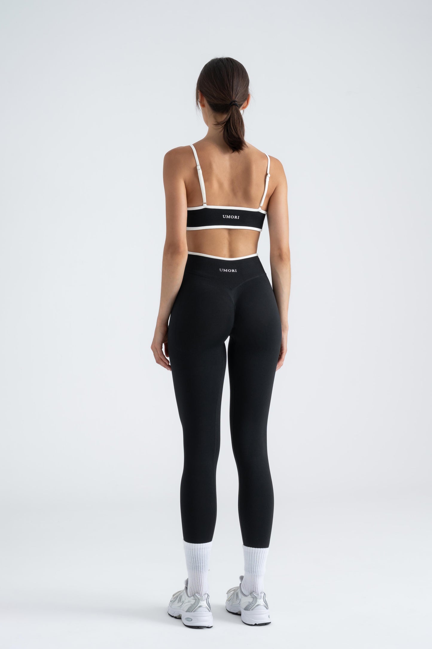 Sculpt X - Core Black Seamless Bralette
