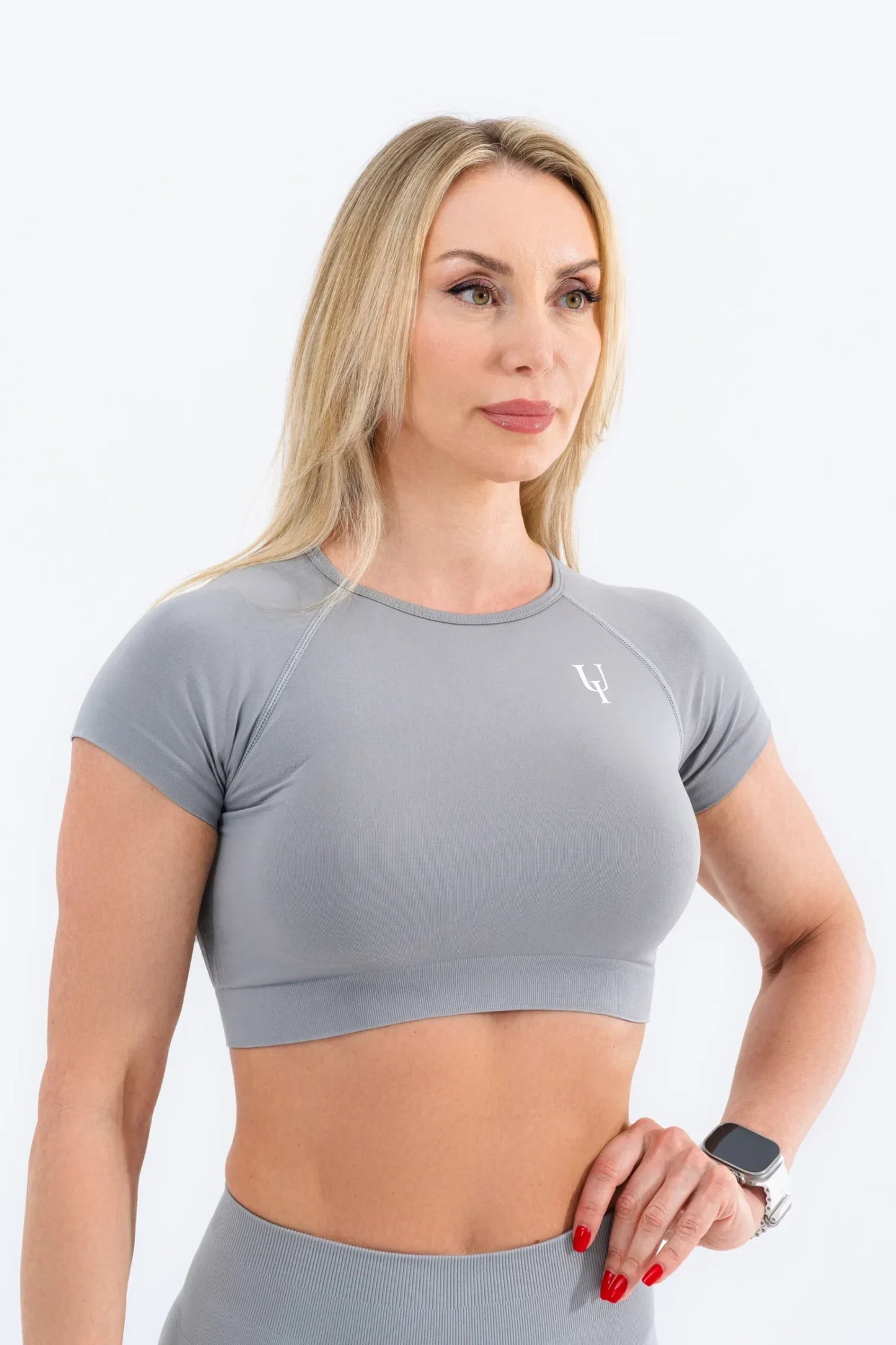 Zenith Kısa Kollu Crop Üst "Gri"