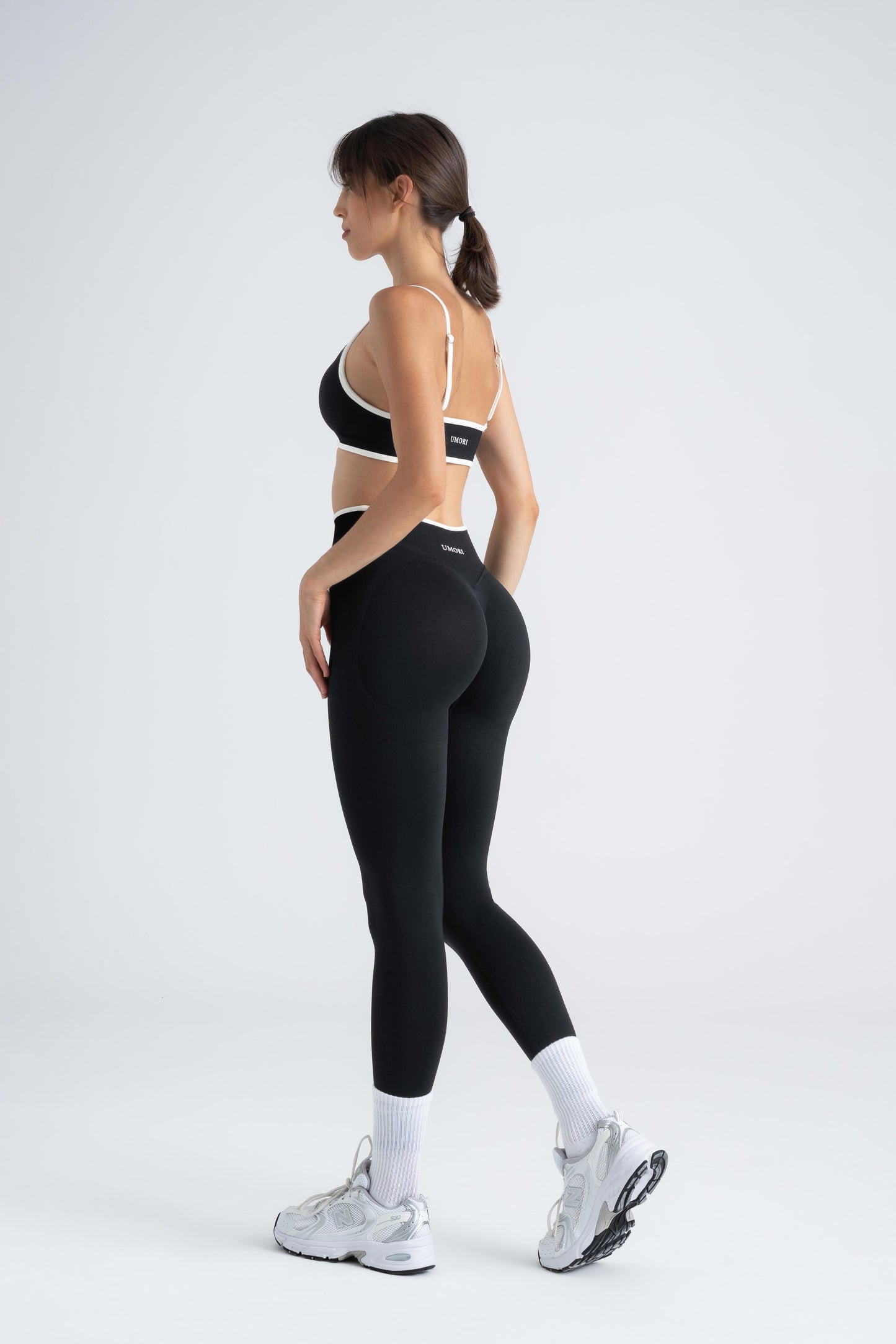 Sculpt X - Core Black Scrunch Leggings